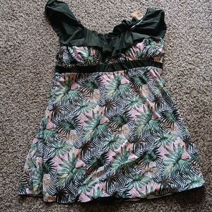 Wantdo Women's One-Piece Tropical 16 - 18 Swimsuit Swim dress